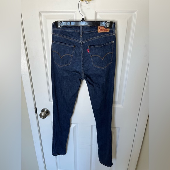 Women’s Levi 721 HS Skinny Jean - Picture 1 of 6